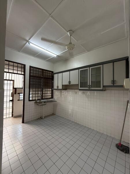 Untuk Disewa - Single Storey Terrace House Perling