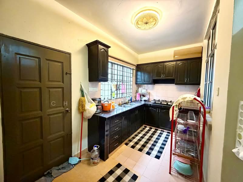 Rumah Teres 2 Tingkat untuk Dijual di Bandar Uda Utama (Johor Bahru) - Chen Shieh Yu - Kitchen - PropertyGuru.com.my