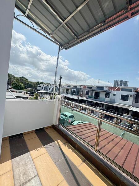 2-storey Terraced House for Sale in Bukit Indah (Iskandar Puteri (Nusajaya)) - Lesley Tan - Balcony - PropertyGuru.com.my