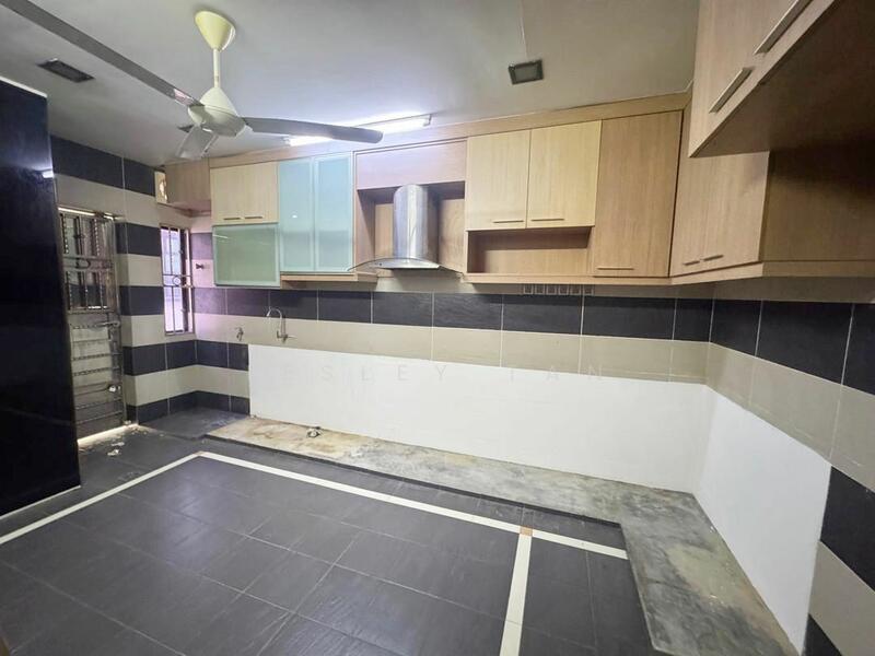 2-storey Terraced House for Sale in Bukit Indah (Iskandar Puteri (Nusajaya)) - Lesley Tan - Kitchen - PropertyGuru.com.my