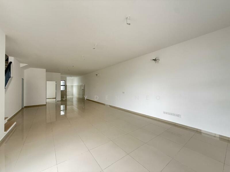Cluster House for Sale in Iskandar Puteri (Nusajaya) (Johor) - Jayden Neo - Living Room - PropertyGuru.com.my