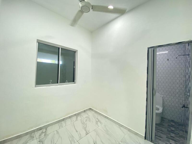 Taman Meru Indah untuk Untuk Dijual - RM 380,000, Mac 2026 - Bathroom Taman Desa Meru Indah - PropertyGuru.com.my