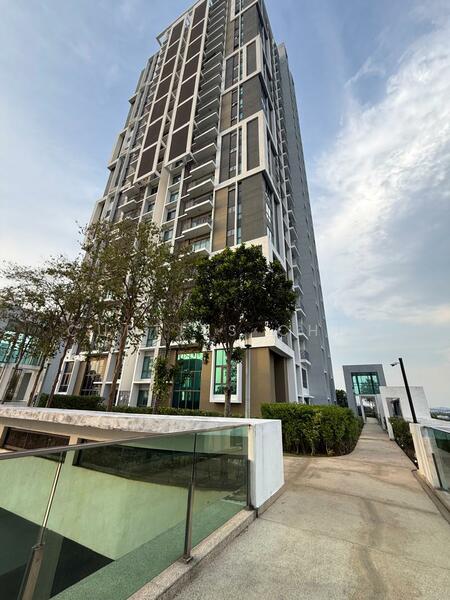Lake Point Residence untuk Untuk Disewa - RM 2,500 /bulan, Feb 2026 - Exterior - PropertyGuru.com.my