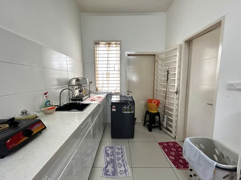 Rumah Teres 2 Tingkat untuk Dijual di Bandar Sri Sendayan (Negeri Sembilan) - Connie Chong - Kitchen - PropertyGuru.com.my