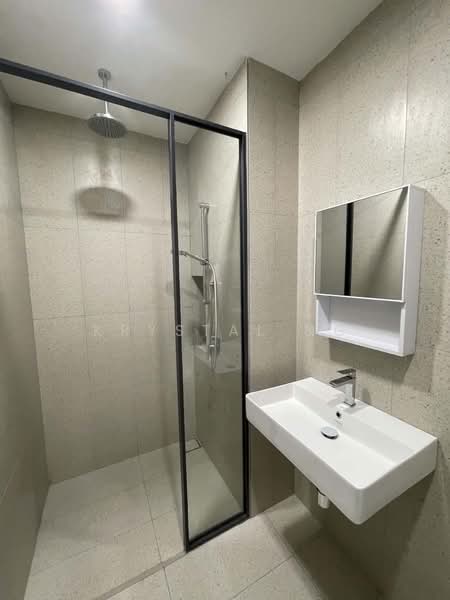 Servis Apartment untuk Disewa di Alira @ Metropark Subang - Krystal Ng - Bathroom - PropertyGuru.com.my