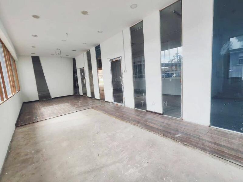 Commercial Bungalow for Rent in Perling (Johor) - Lesley Tan - Interior - PropertyGuru.com.my