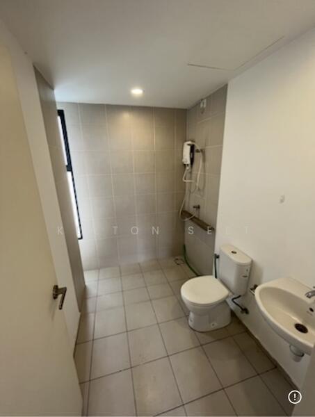 Condominium for Sale at Windows on The Park - Kelton Seet - Bathroom - PropertyGuru.com.my