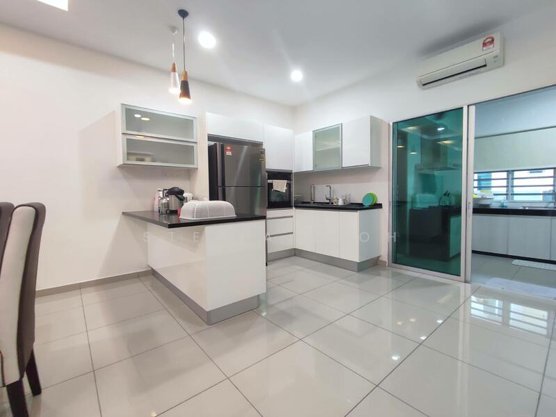 2-storey Terraced House for Sale in Bandar Baru Sri Klebang (Chemor) - Stella Teoh - Kitchen - PropertyGuru.com.my