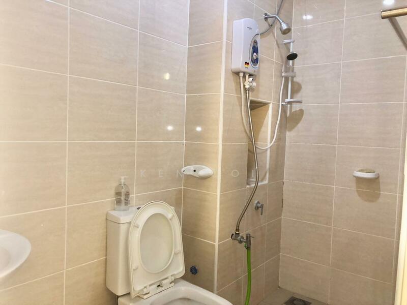 Service Residence for Rent at Sky Loft Premium Suites - Ken Ooi - Bathroom - PropertyGuru.com.my