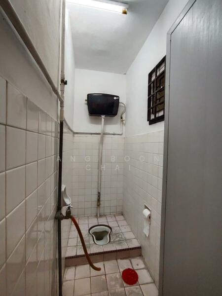 1-storey Terraced House for Sale in Taman Serene (Johor Bahru) - Ang Boon Chai - Bathroom - PropertyGuru.com.my