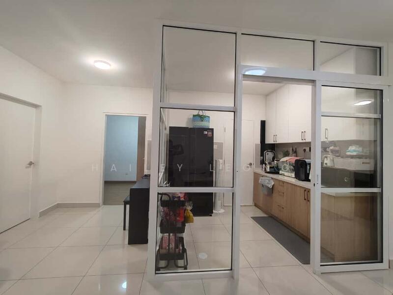 AraTre' Residences untuk Untuk Dijual - RM 740,000, Apr 2026 - Kitchen - PropertyGuru.com.my