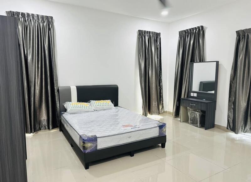 2-storey Terraced House for Rent in Bandar Springhill (Port Dickson) - Ong Jia Hui - Bedroom - PropertyGuru.com.my