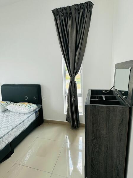 2-storey Terraced House for Rent in Bandar Springhill (Port Dickson) - Ong Jia Hui - Bedroom - PropertyGuru.com.my