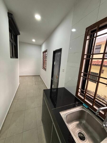 2-storey Terraced House for Sale in Taman Desa Cemerlang (Ulu Tiram) - Adeline Soh - Interior - PropertyGuru.com.my