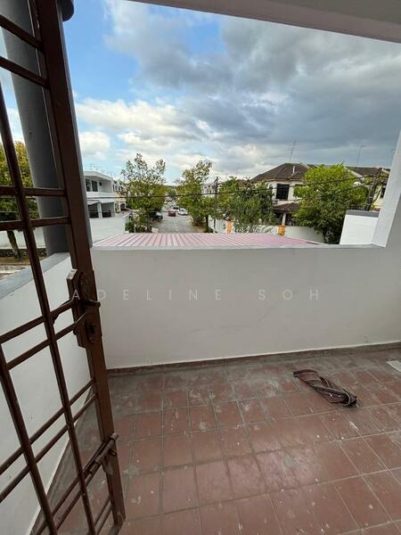 2-storey Terraced House for Sale in Taman Desa Cemerlang (Ulu Tiram) - Adeline Soh - Balcony - PropertyGuru.com.my