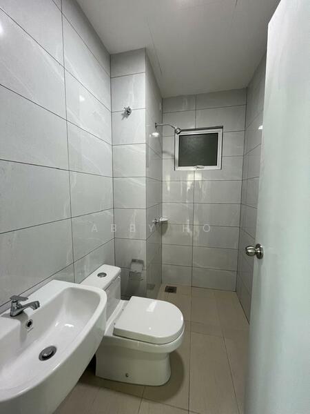Service Residence for Sale at Amber Cove - Abby Ho - Bathroom - PropertyGuru.com.my