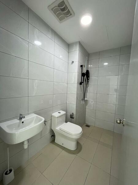 Service Residence for Sale at Amber Cove - Abby Ho - Bathroom - PropertyGuru.com.my