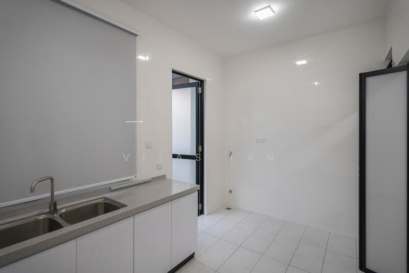 Semi-Detached House for Rent in Setia Alam (Selangor) - Vitas Tan - Kitchen - PropertyGuru.com.my