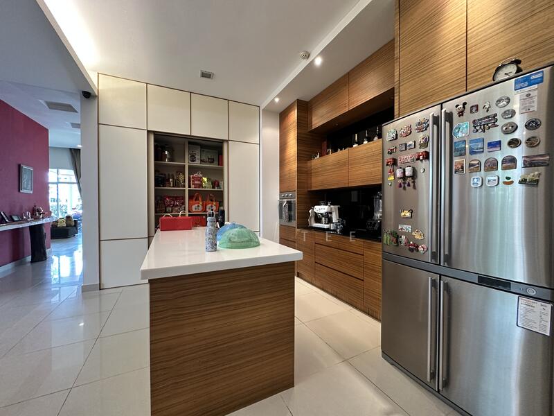 Setia Eco Park untuk Untuk Dijual - RM 2,400,000, Mac 2026 - Kitchen - PropertyGuru.com.my