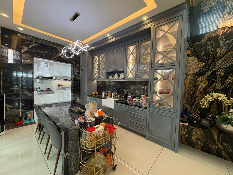 Senibong Cove - Isola Grandeur untuk Untuk Dijual - RM 6,500,000, Feb 2026 - Kitchen - PropertyGuru.com.my