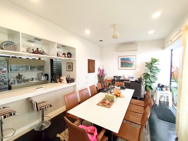 3-storey Terraced House for Sale in Taman Melawati (Ulu Kelang) - Nurulbahtiah Mahmud - Dining Room - PropertyGuru.com.my