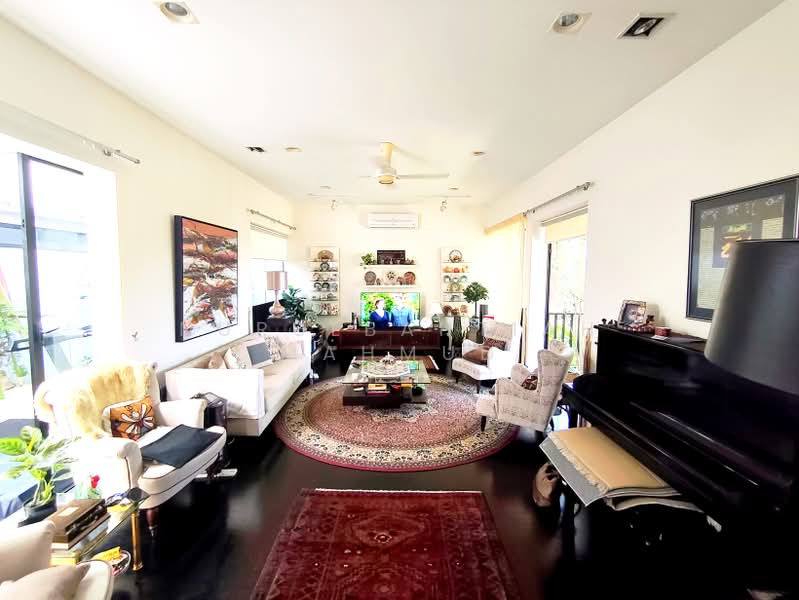 3-storey Terraced House for Sale in Taman Melawati (Ulu Kelang) - Nurulbahtiah Mahmud - Living Room - PropertyGuru.com.my