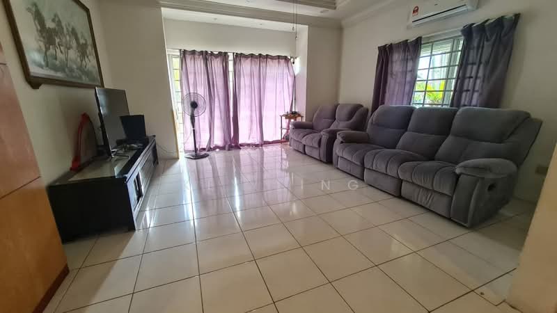 Semi-Detached House for Sale in Seri Kembangan (Selangor) - Key Ling - Living Room - PropertyGuru.com.my