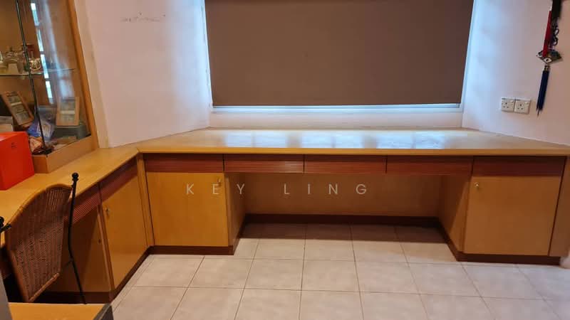 Semi-Detached House for Sale in Seri Kembangan (Selangor) - Key Ling - Study - PropertyGuru.com.my