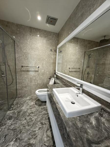 The Manor untuk Untuk Disewa - RM 11,000 /bulan, Feb 2026 - Bathroom - PropertyGuru.com.my
