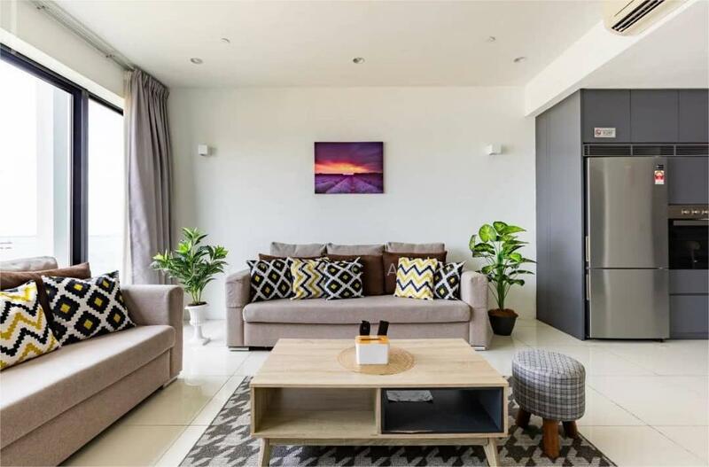 Sunrise Gurney untuk Untuk Dijual - RM 1,650,000, Mac 2026 - Living Room - PropertyGuru.com.my