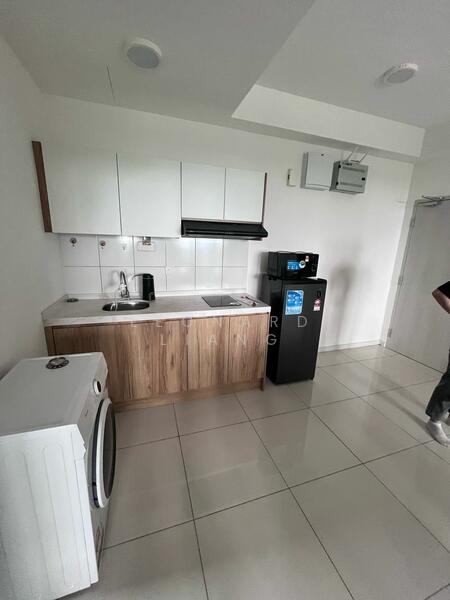 Service Residence for Sale at Horizon Suites - Leonard Liang - Kitchen - PropertyGuru.com.my