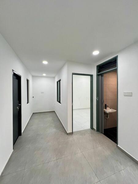 Semi-Detached House for Sale in Perling (Skudai) - Roselynn Chai - Corridor - PropertyGuru.com.my