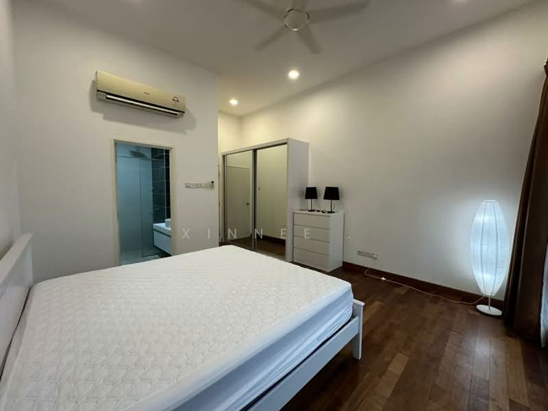 Ferringhi Residence untuk Untuk Disewa - RM 2,200 /bulan, Mac 2026 - Bedroom - PropertyGuru.com.my
