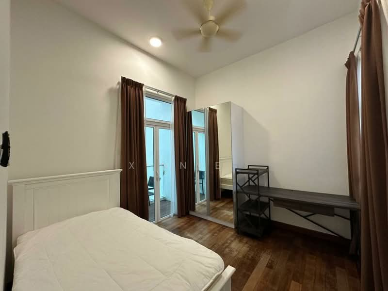 Ferringhi Residence untuk Untuk Disewa - RM 2,200 /bulan, Mac 2026 - Bedroom - PropertyGuru.com.my