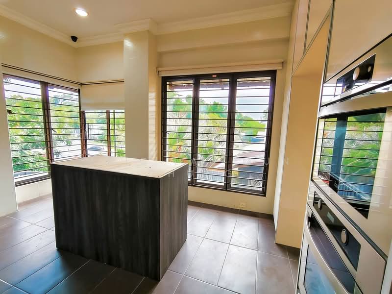 Rumah Teres 2.5 Tingkat untuk Dijual di Puchong (Selangor) - Eric Lau Mun Chung - PropertyGuru.com.my