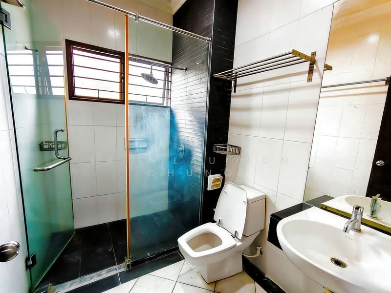 Rumah Teres 2.5 Tingkat untuk Dijual di Puchong (Selangor) - Eric Lau Mun Chung - PropertyGuru.com.my