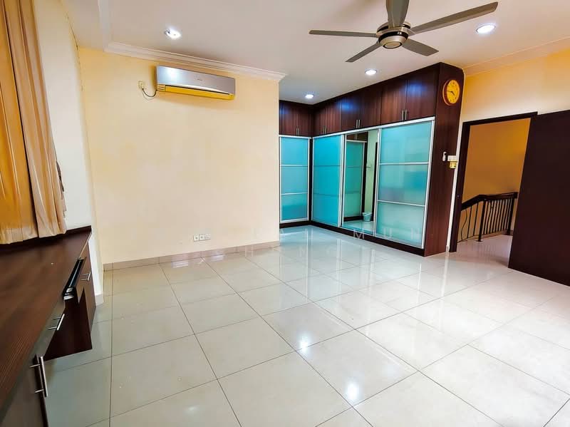 Rumah Teres 2.5 Tingkat untuk Dijual di Puchong (Selangor) - Eric Lau Mun Chung - PropertyGuru.com.my