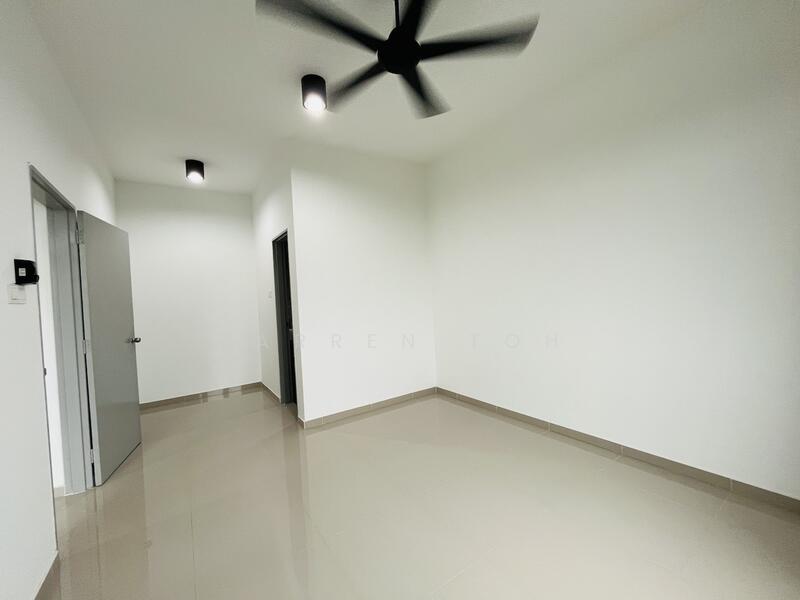 Service Residence for Sale at Serviced Residence @ The Louvre @ Country Heights - Darren Toh - Interior - PropertyGuru.com.my
