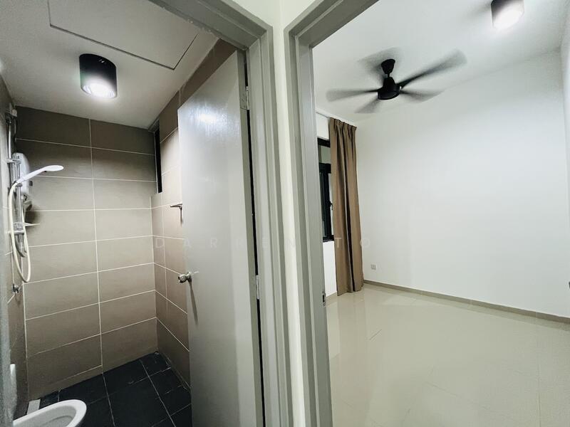 Service Residence for Sale at Serviced Residence @ The Louvre @ Country Heights - Darren Toh - Bathroom - PropertyGuru.com.my