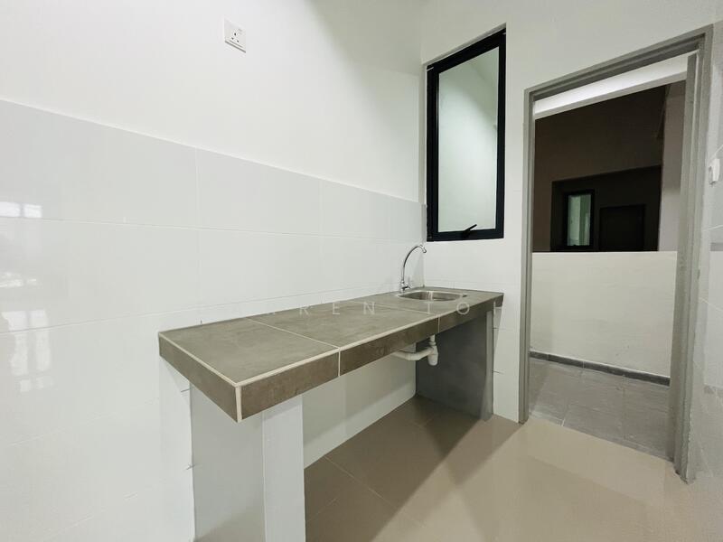 Service Residence for Sale at Serviced Residence @ The Louvre @ Country Heights - Darren Toh - Interior - PropertyGuru.com.my