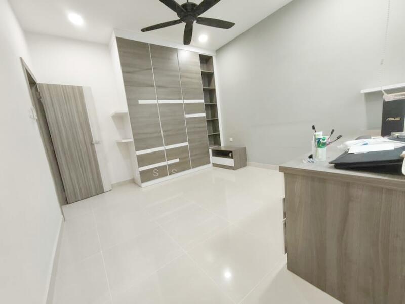 2-storey Terraced House for Sale in Ulu Tiram (Johor) - Bess Wong - Study - PropertyGuru.com.my