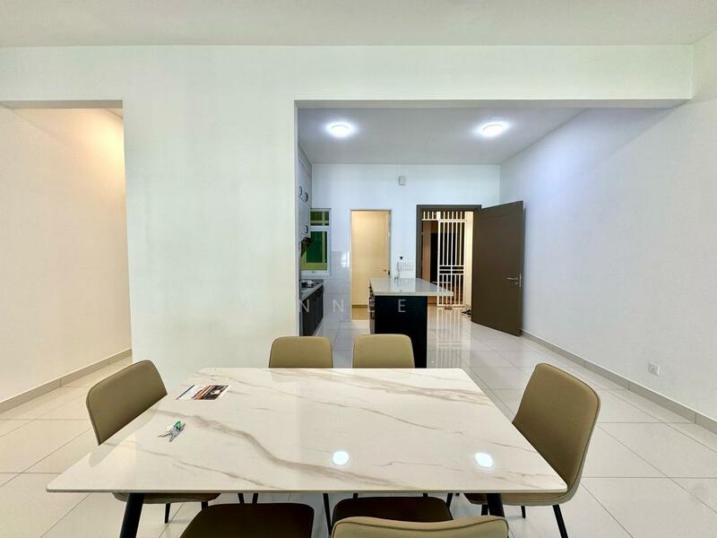 Ferringhi Residence 2 untuk Untuk Disewa - RM 2,500 /bulan, Mac 2026 - Dining Room - PropertyGuru.com.my