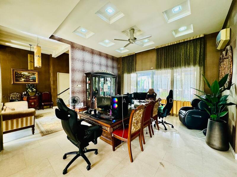 Bungalow for Sale in Taman TTDI Jaya (Shah Alam) - Azman Ahmad - Study - PropertyGuru.com.my