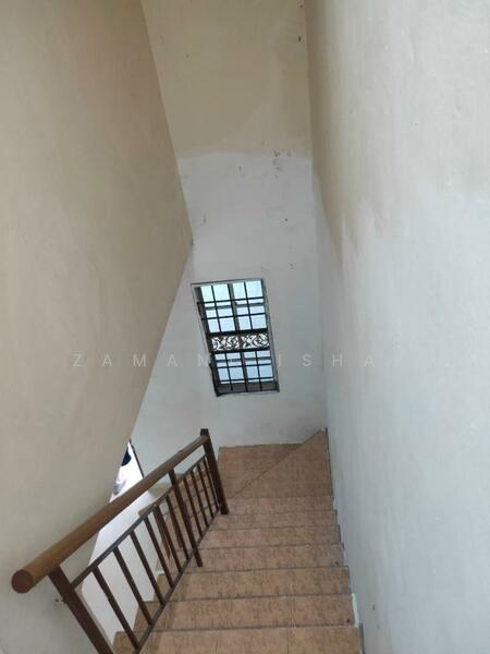 2-storey Terraced House for Sale in Banting (Selangor) - Zamani Ishak - Interior - PropertyGuru.com.my
