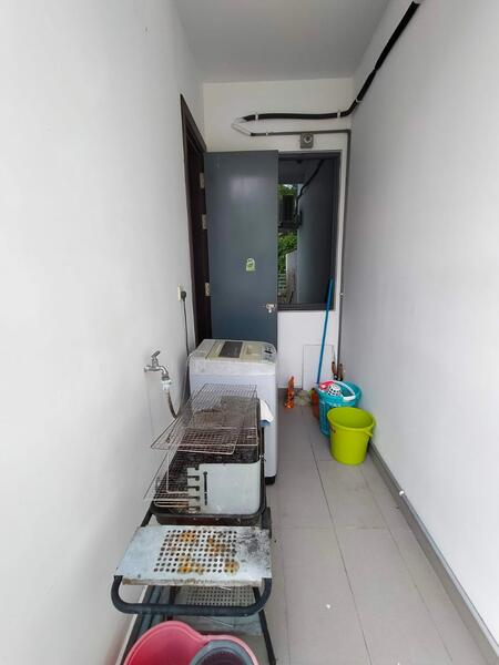 3-storey Terraced House for Rent in Sungai Ara (Penang) - Xinnee . - Corridor - PropertyGuru.com.my