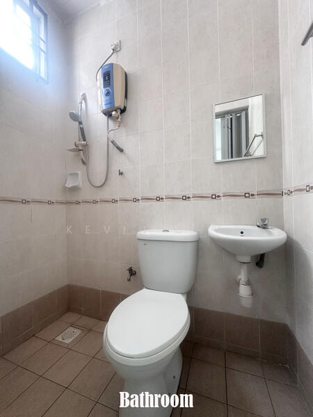 Kampar 3 Storey Terrace For Sale at Westlake Kampar untuk Untuk Dijual - RM 460,000, Apr 2026 - Bathroom - PropertyGuru.com.my