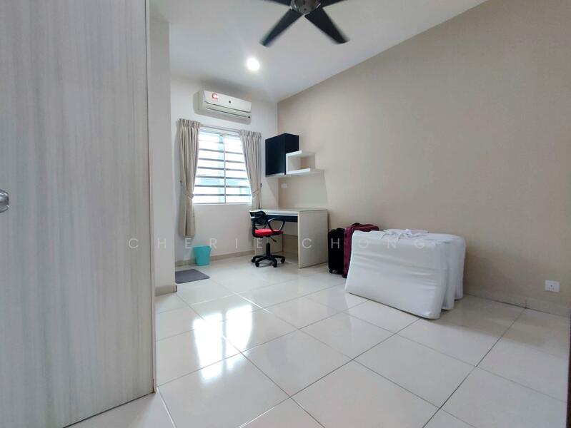 For Sale - Bandar Baru Sri Klebang