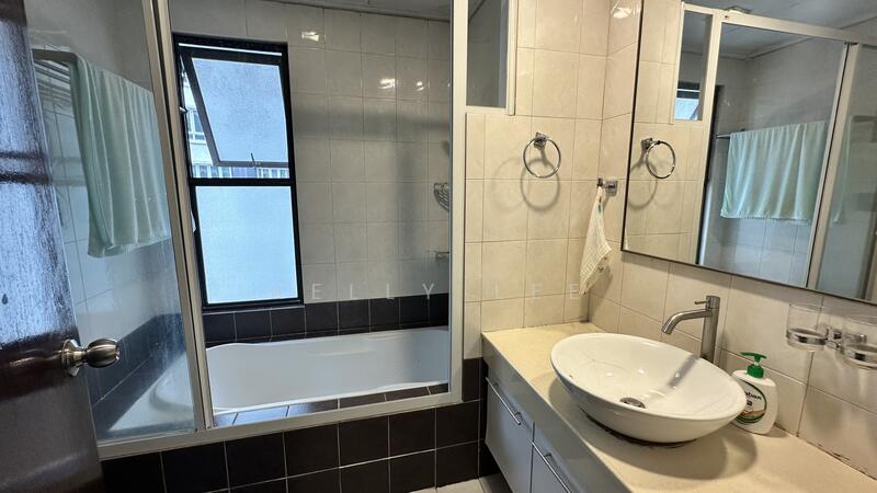 Casa Kiara untuk Untuk Disewa - RM 2,950 /bulan, Feb 2026 - Master Bathroom - PropertyGuru.com.my
