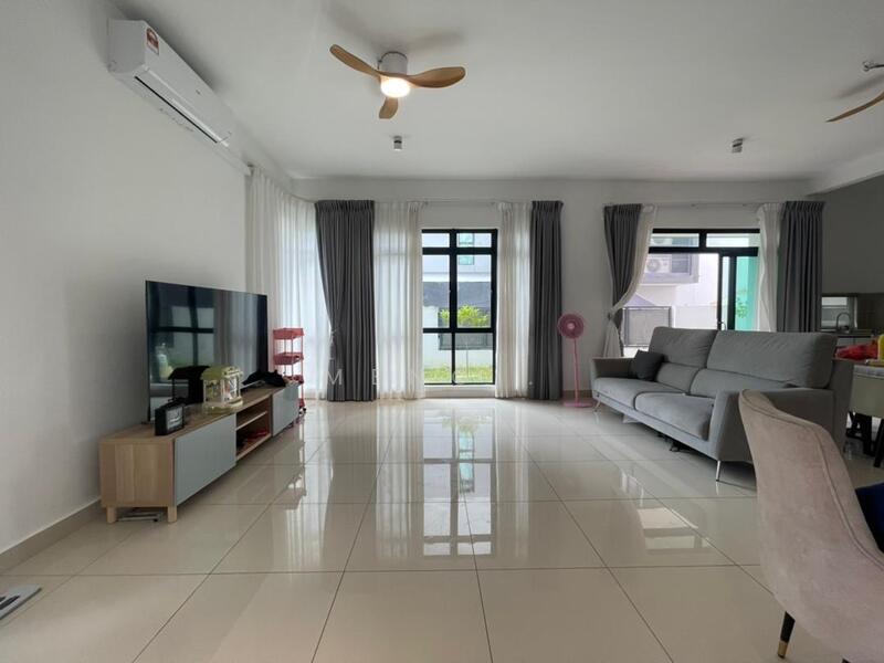 Aspira Garden Aspiras Gardens untuk Untuk Dijual - RM 1,280,000, Mac 2026 - Living Room - PropertyGuru.com.my