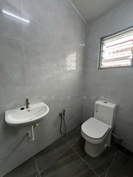 1-storey Terraced House for Sale in Ipoh (Perak) - Donald Goh - Bathroom - PropertyGuru.com.my